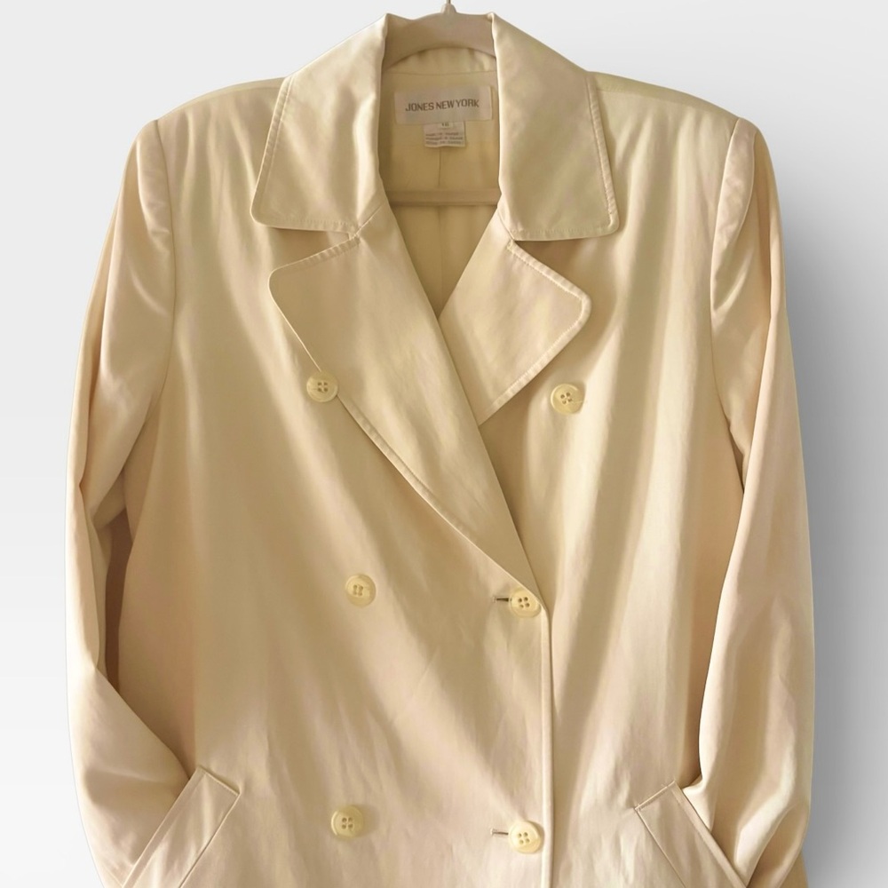 JONES NEW YORK Vintage Pale Yellow Double Breasted Belted Trench Coat | Size 10